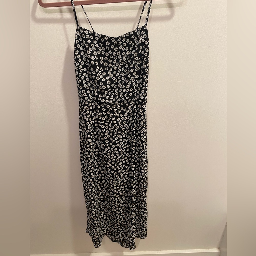 Abercrombie & Fitch Black Floral Midi Dress